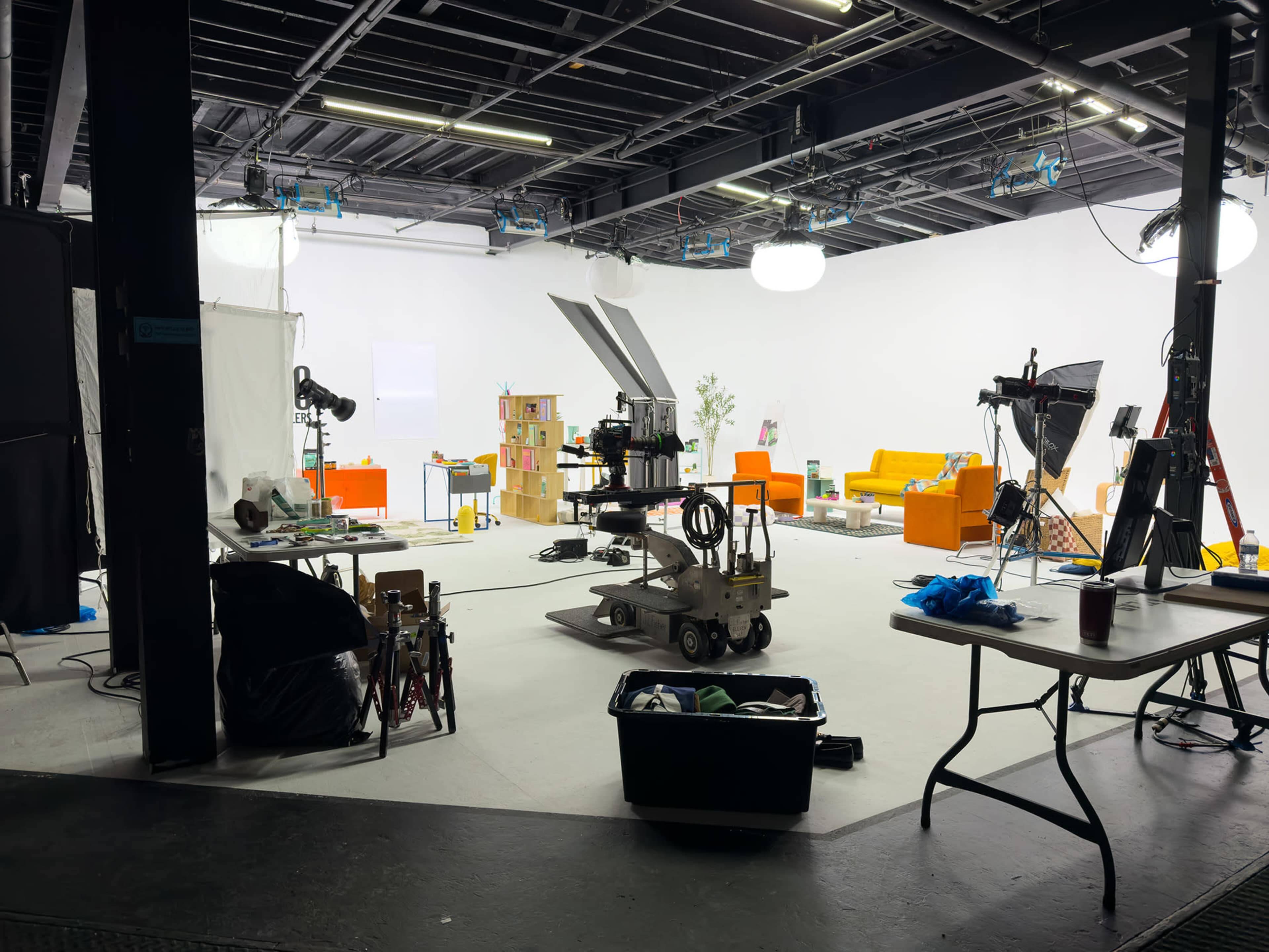 White Cyc Studio 6
